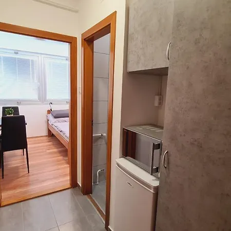 Heder Apartmanok Балатонфеньвеш Экстерьер фото