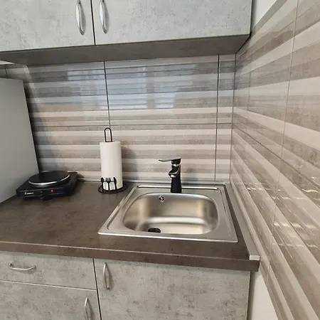 Heder Apartmanok Балатонфеньвеш Экстерьер фото