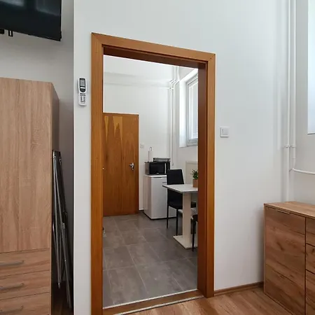Heder Apartmanok Балатонфеньвеш Экстерьер фото