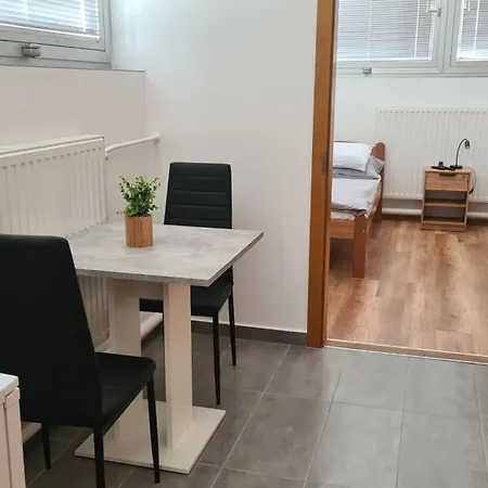 Heder Apartmanok Балатонфеньвеш Экстерьер фото